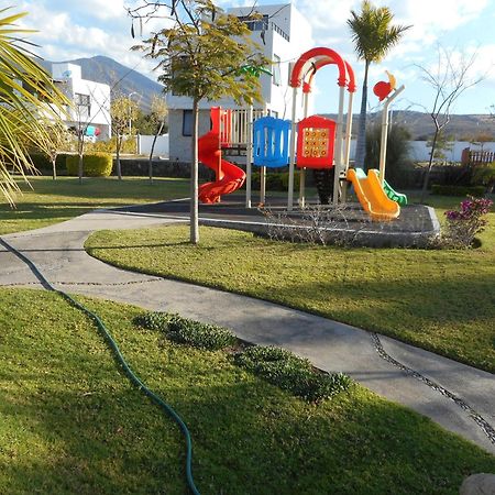 Hermosa Casa En Orilla Del Lago -Zona De Villedos- San Cristobal Zapotitlan Bagian luar foto