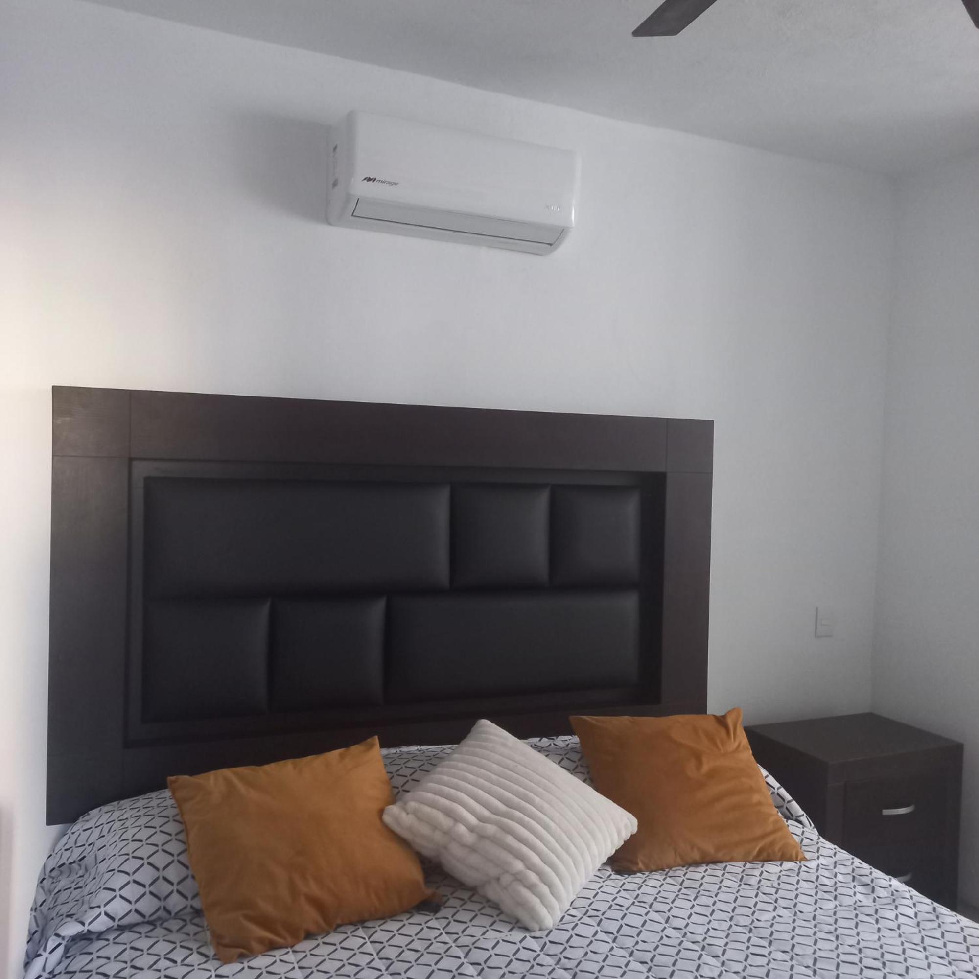 Hermosa Casa En Orilla Del Lago -Zona De Villedos- San Cristobal Zapotitlan Bagian luar foto